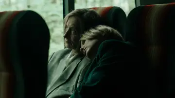 Задник до фильму"Жінка з ..." #487343