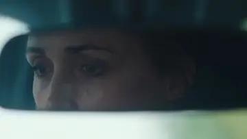 Задник до фильму"Я не залізна" #519152