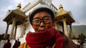 Задник до фильму"Bhutan: The Dictatorship of Happiness" #982819