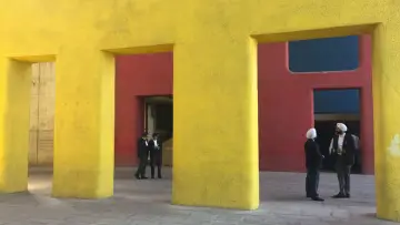 Задник до фильму"Kraft der Utopie – Leben mit Le Corbusier in Chandigarh" #192995