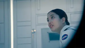Задник до фильму"ยูเรนัส 2324" #706723