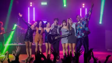 Задник до фільму "Tudo por um Pop Star 2" #1153347