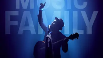 Задник до фильму"Glenn Fredly: The Movie" #443120