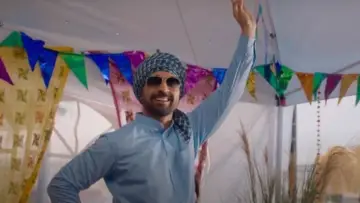 Задник до фильму"ਜੱਟ ਐਂਡ ਜੂਲੀਅਟ 3" #1121023