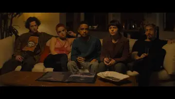 Задник до фильму"We Forgot to Break Up" #1070632