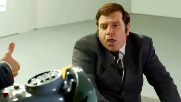 Задник до фільму "Com’è umano lui!" #484737