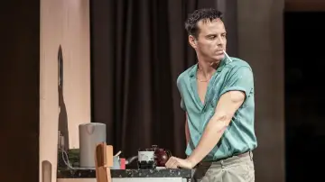 Задник до фильму"National Theatre Live: Vanya" #192865