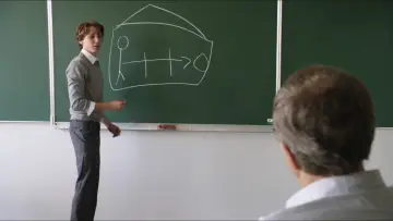 Задник до фільму "У будинку" #227804