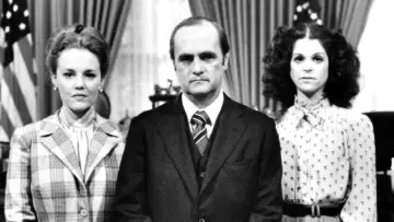 Задник до фильму"First Family" #1134054