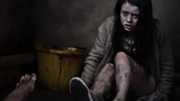 Задник до фильму"The Seasoning House" #447783