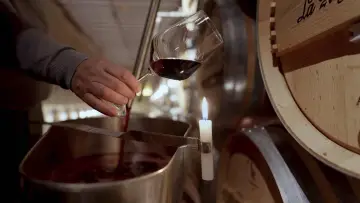 Задник до фільму "Rioja, la tierra de los mil vinos" #1644380