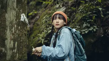 Задник до фильму"山忌 黃衣小飛俠" #636417