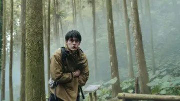 Задник до фильму"山忌 黃衣小飛俠" #636465