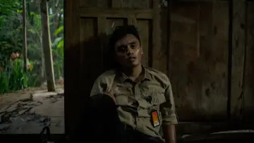 Задник до фільму "Perempuan Pembawa Sial" #962305