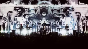 Задник до фільму "Pet Shop Boys Dreamworld: The Greatest Hits Live at the Royal Arena Copenhagen" #755563