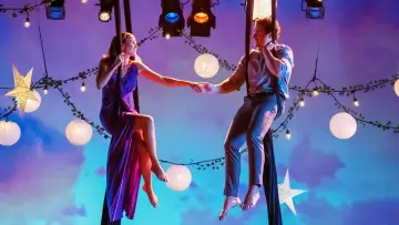 Задник до фильму"Romance with a Twist" #193963