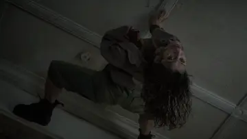 Задник до фильму"Evil Dead Burn" #952133