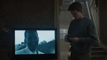 Задник до фильму"Evil Dead Burn" #952145