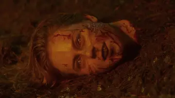 Задник до фильму"Evil Dead Burn" #952157