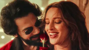 Задник до фильму"विक्की विद्या का वो वाला वीडियो" #740576