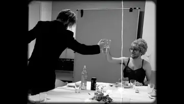 Задник до фильму"Dinner for Kerl" #985075