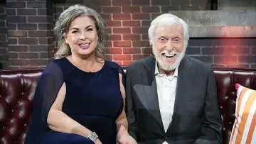 Задник до фільму "Dick Van Dyke: 98 Years of Magic" #1574284