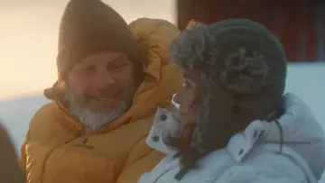 Задник до фільму "L