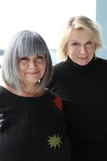 Постер до фильму"imagine... French & Saunders: Pointed, Bitchy, Bitter" #199256