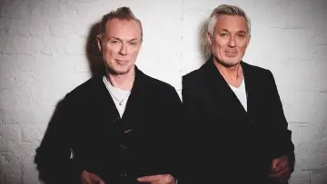 Задник до фильму"The Kemps: All Gold" #199716