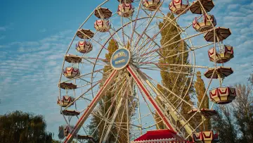Задник до фильму"Spuk unterm Riesenrad" #757997