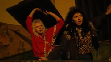 Задник до фильму"The Wrong Girls" #975424