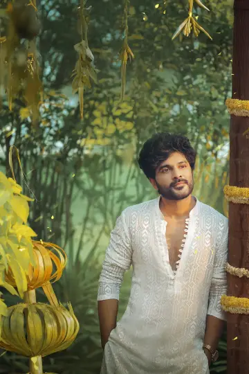 Постер до фильму"తెలుసు కదా" #665571