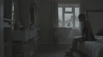 Задник до фільму "Трішки чужа" #366731