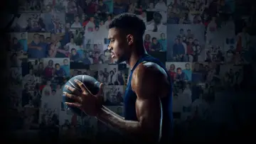 Задник до фильму"Giannis: The Marvelous Journey" #740170