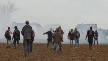 Задник до фильму"Direct Action" #368519