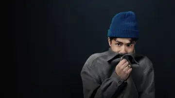 Задник до фильму"Ramy Youssef: More Feelings" #1049216