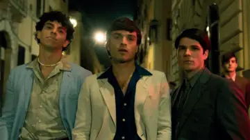 Califano постер
