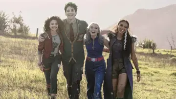 Задник до фильму"Z-O-M-B-I-E-S 4: Dawn of the Vampires" #587549