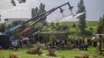 Задник до фильму"Cravata galbenă" #853855