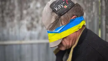 Задник до фильму"« Collabos ! »  L
