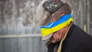 Задник до фильму"« Collabos ! »  L