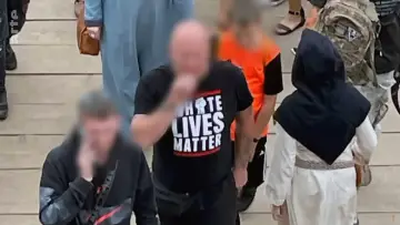 Задник до фільму "Rechtsextreme in der Wikingerszene" #356649