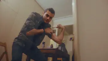 Задник до фільму "levent