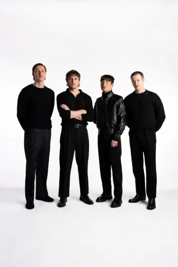 Постер до фильму"The Beatles: Paul" #1191321