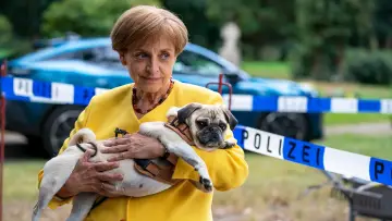 Miss Merkel - Mord auf dem Friedhof постер