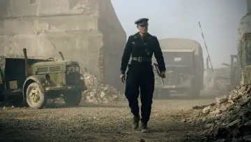 Задник до фильму"Der Tiger" #511194