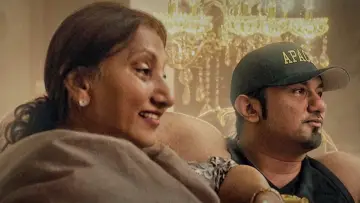 Задник до фільму "Yo Yo Honey Singh: Famous" #1832925