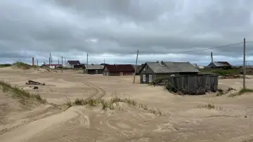 Космос засыпает постер