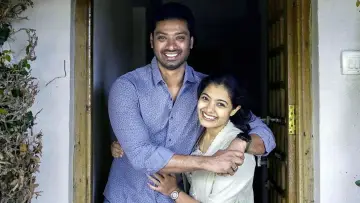 Задник до фильму"அதோமுகம்" #1049332