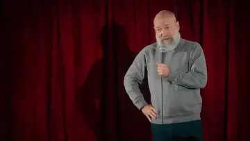 Задник до фильму"Kyle Kinane: Dirt Nap" #1049434
